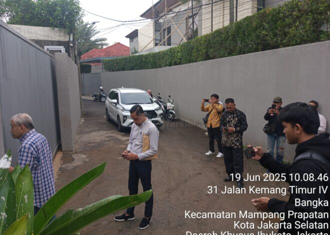 Gembok Gerbang Rumah, Kuasa Hukum Nilai Djan Faridz Bersikap Zalim Kepada Hayono Isman – Viral Terkini Indonesia