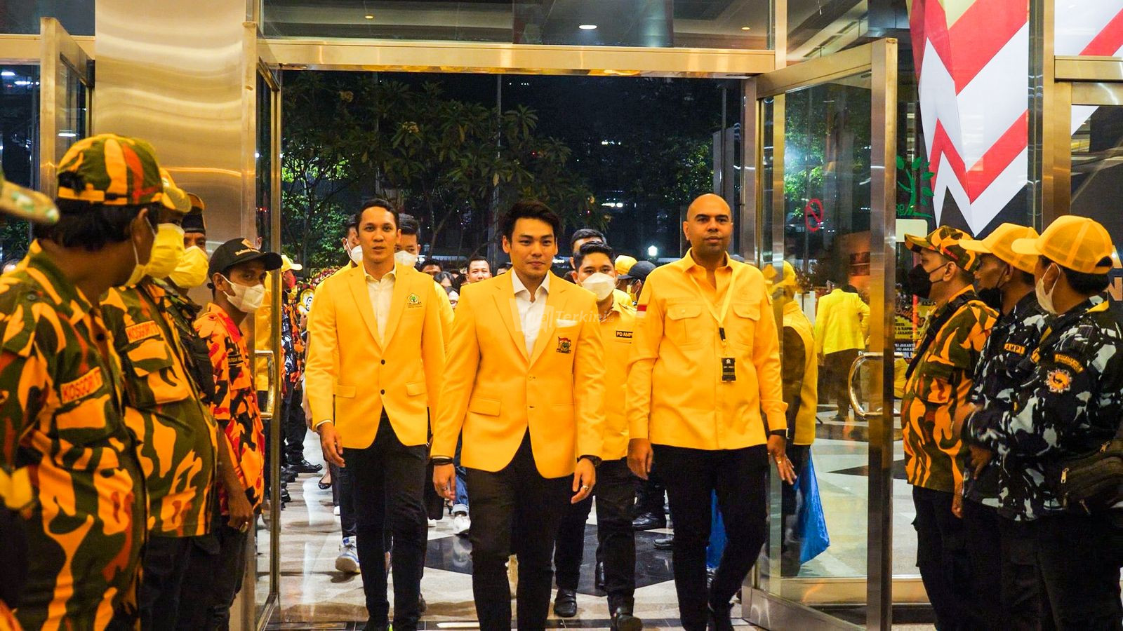 Figur Enerjik Rob Clinton Kardinal Disebut Pas Pimpin Kemenpora