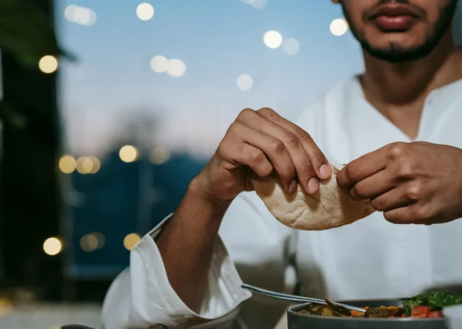 Jangan sampai Tertukar! Ini Perbedaan Kata “Dhahar” dan “Nedha” dalam Bahasa Krama