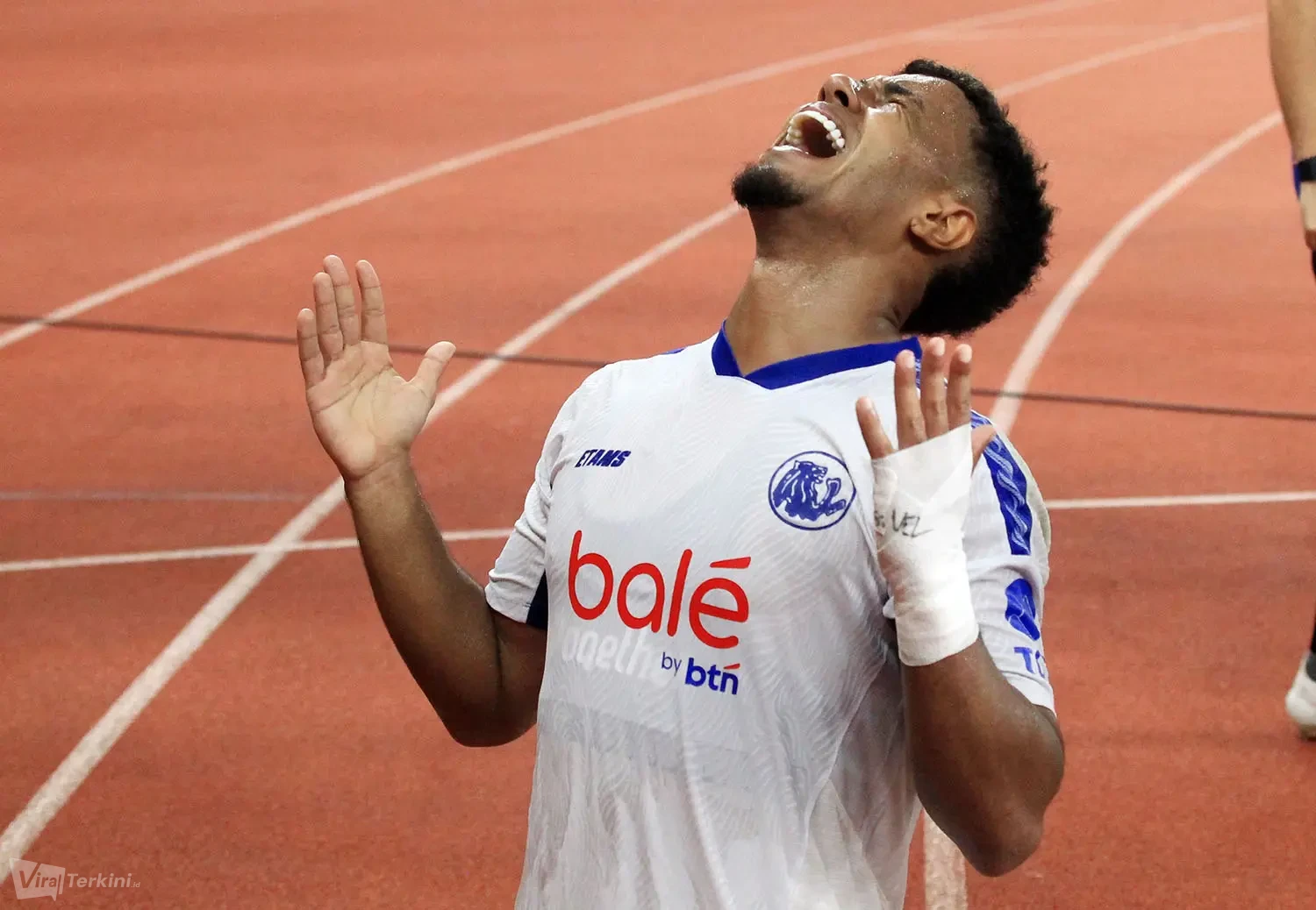 Moment Macan Kemayoran Dilumat Singo Edan